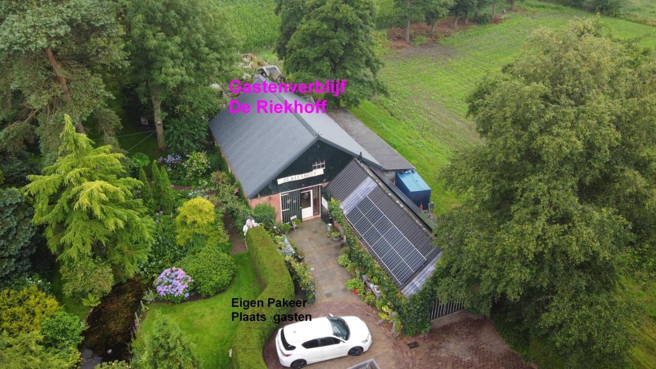 Vila De Riekhoff Een-West Exteriér fotografie